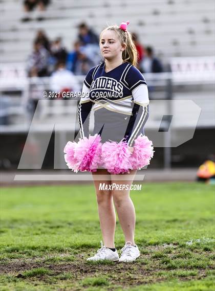 Thumbnail 3 in East Union vs. Central Catholic photogallery.