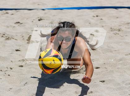 Thumbnail 2 in Broward Beach Volleyball Regionals photogallery.