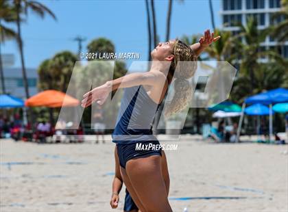 Thumbnail 2 in Broward Beach Volleyball Regionals photogallery.