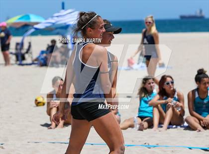 Thumbnail 2 in Broward Beach Volleyball Regionals photogallery.