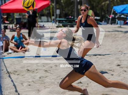 Thumbnail 1 in Broward Beach Volleyball Regionals photogallery.