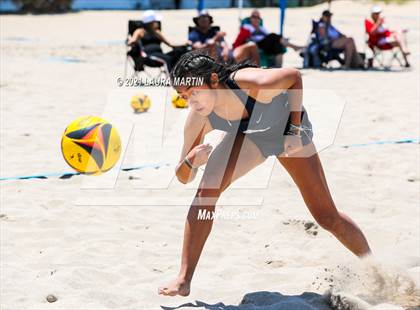 Thumbnail 2 in Broward Beach Volleyball Regionals photogallery.