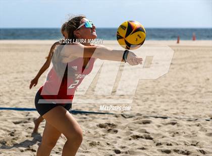 Thumbnail 2 in Broward Beach Volleyball Regionals photogallery.