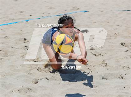 Thumbnail 2 in Broward Beach Volleyball Regionals photogallery.