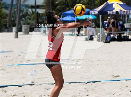 Thumbnail 1 in Broward Beach Volleyball Regionals photogallery.