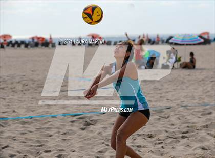 Thumbnail 1 in Broward Beach Volleyball Regionals photogallery.