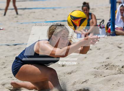 Thumbnail 2 in Broward Beach Volleyball Regionals photogallery.