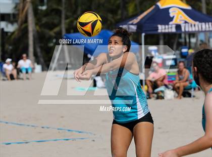 Thumbnail 1 in Broward Beach Volleyball Regionals photogallery.