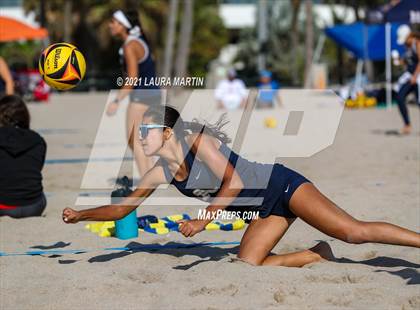 Thumbnail 1 in Broward Beach Volleyball Regionals photogallery.