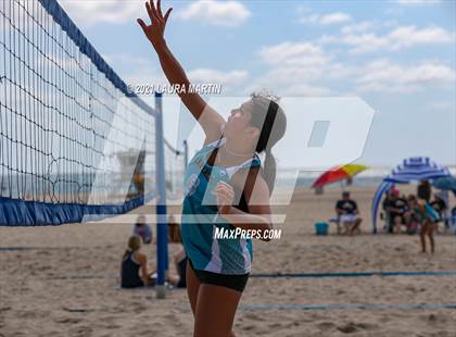 Thumbnail 1 in Broward Beach Volleyball Regionals photogallery.