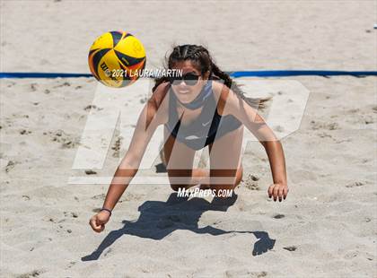 Thumbnail 1 in Broward Beach Volleyball Regionals photogallery.
