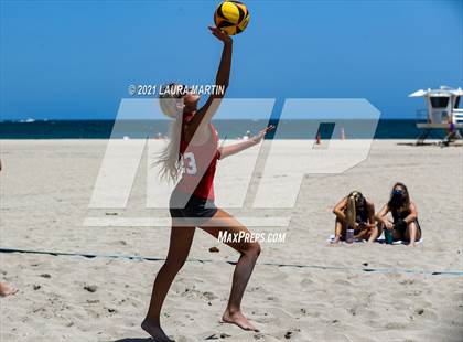 Thumbnail 2 in Broward Beach Volleyball Regionals photogallery.