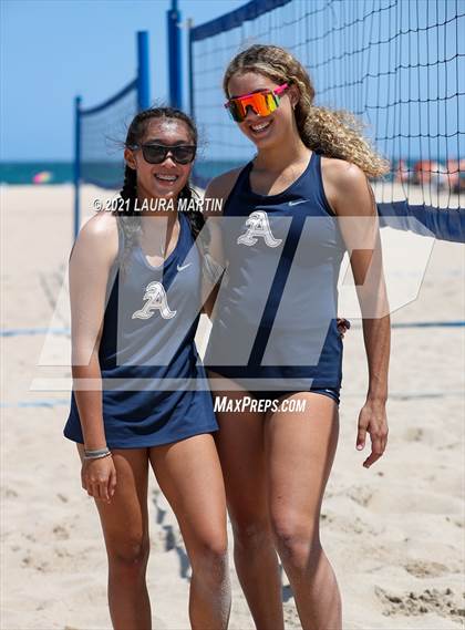 Thumbnail 1 in Broward Beach Volleyball Regionals photogallery.
