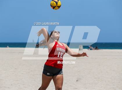 Thumbnail 2 in Broward Beach Volleyball Regionals photogallery.