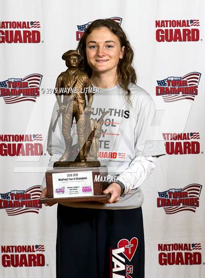 Thumbnail 3 in Sacred Heart (MaxPreps Tour of Champions) photogallery.