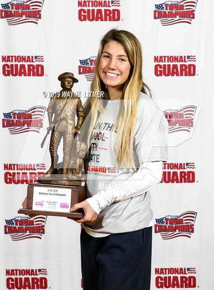 Thumbnail 1 in Sacred Heart (MaxPreps Tour of Champions) photogallery.