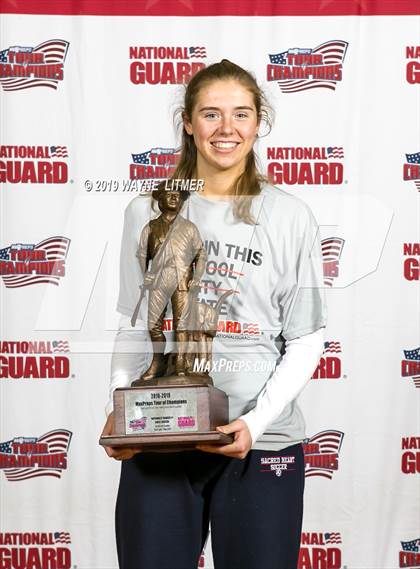 Thumbnail 2 in Sacred Heart (MaxPreps Tour of Champions) photogallery.