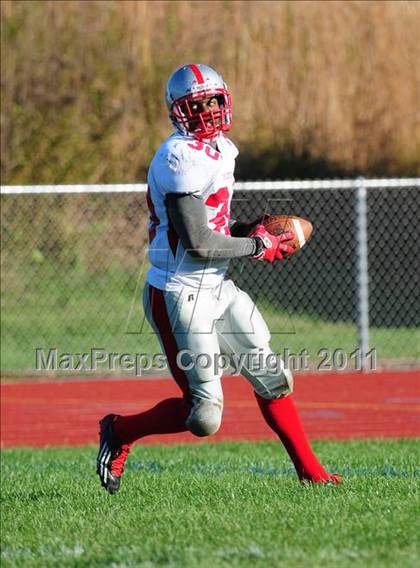 Thumbnail 3 in Conard @ RHAM photogallery.