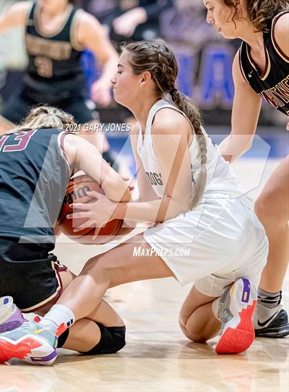 Thumbnail 3 in Whitney vs. Gridley photogallery.