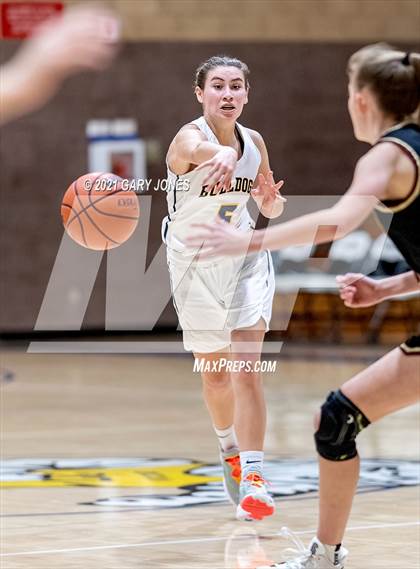 Thumbnail 3 in Whitney vs. Gridley photogallery.