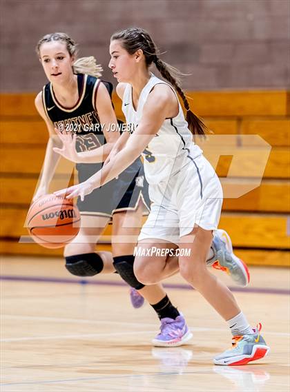 Thumbnail 3 in Whitney vs. Gridley photogallery.