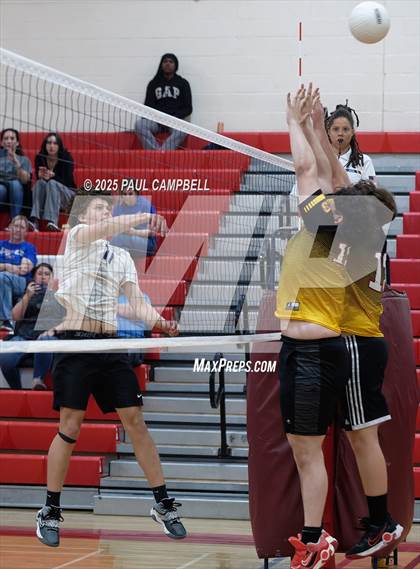 Thumbnail 2 in JV: Buckeye @ Glendale photogallery.