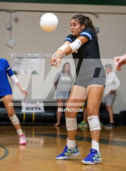 Thumbnail 3 in Clayton @ Laney photogallery.