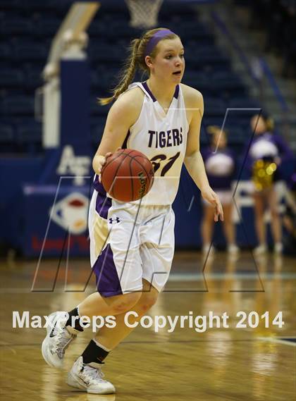 Thumbnail 3 in Holy Family vs Pagosa Springs (CHSAA 3A Final) photogallery.