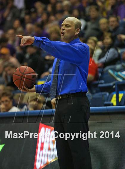Thumbnail 3 in Holy Family vs Pagosa Springs (CHSAA 3A Final) photogallery.