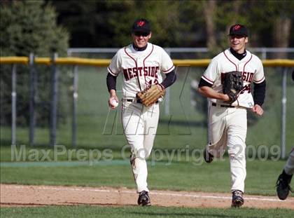 Thumbnail 3 in Lincoln Northeast vs. Omaha Westside (Don Kraft Invitational) photogallery.