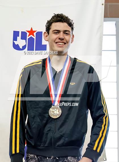 Thumbnail 2 in UIL 4A State Varsity Swim & Dive Finals photogallery.