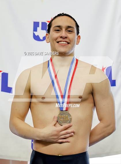 Thumbnail 3 in UIL 4A State Varsity Swim & Dive Finals photogallery.