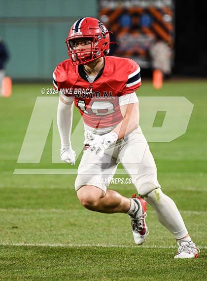 Thumbnail 3 in Central Catholic vs Lawrence (High School Football at Fenway Park) photogallery.