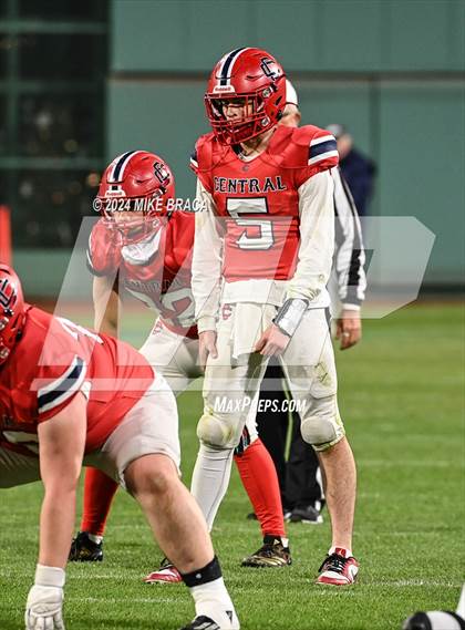 Thumbnail 2 in Central Catholic vs Lawrence (High School Football at Fenway Park) photogallery.