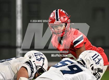 Thumbnail 2 in Central Catholic vs Lawrence (High School Football at Fenway Park) photogallery.