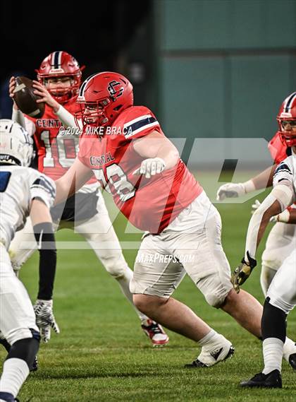 Thumbnail 3 in Central Catholic vs Lawrence (High School Football at Fenway Park) photogallery.