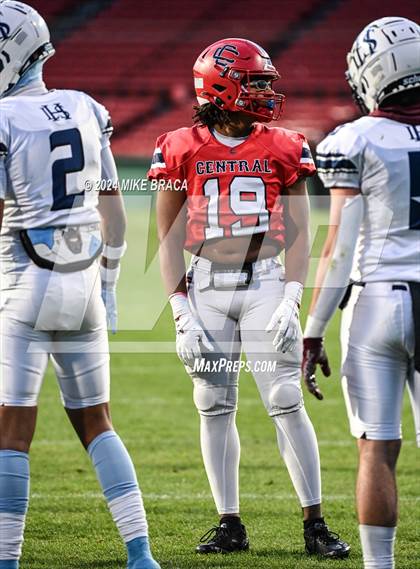 Thumbnail 2 in Central Catholic vs Lawrence (High School Football at Fenway Park) photogallery.