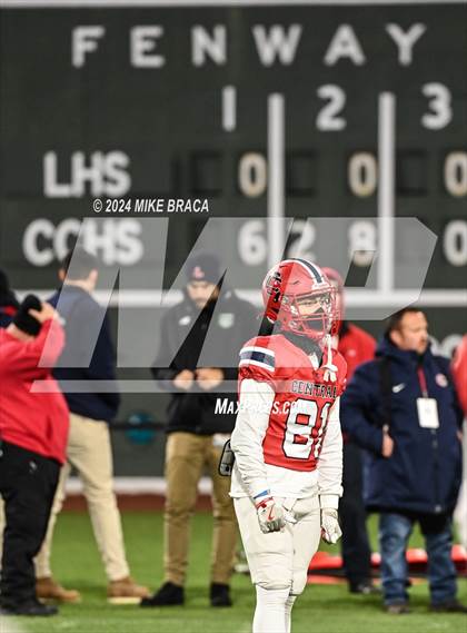 Thumbnail 2 in Central Catholic vs Lawrence (High School Football at Fenway Park) photogallery.