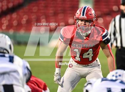 Thumbnail 3 in Central Catholic vs Lawrence (High School Football at Fenway Park) photogallery.