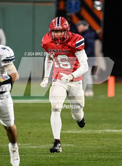 Thumbnail 3 in Central Catholic vs Lawrence (High School Football at Fenway Park) photogallery.