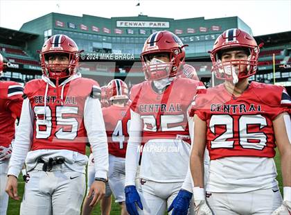 Thumbnail 2 in Central Catholic vs Lawrence (High School Football at Fenway Park) photogallery.