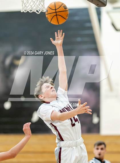Thumbnail 3 in Sheldon vs Whitney (Turkey Toss-Up Championship) photogallery.