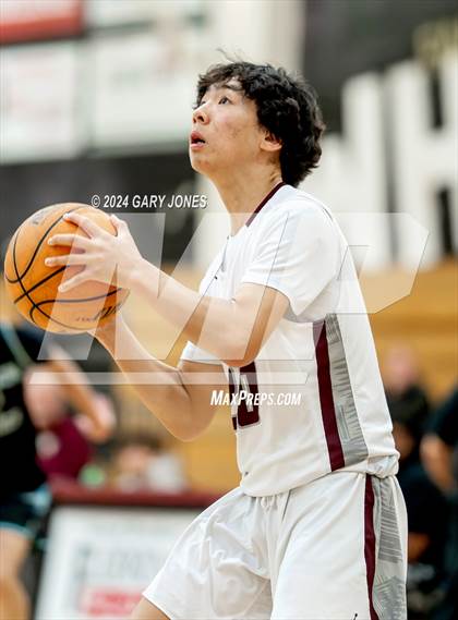 Thumbnail 3 in Sheldon vs Whitney (Turkey Toss-Up Championship) photogallery.