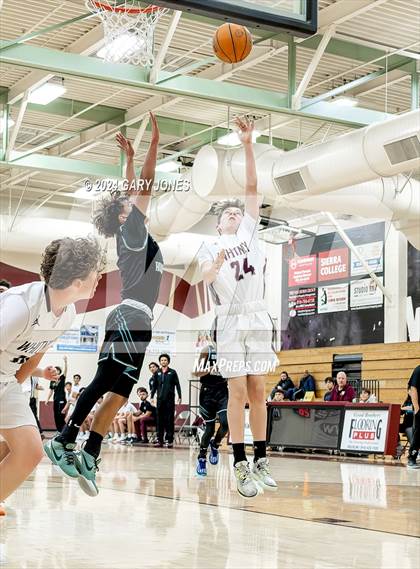 Thumbnail 1 in Sheldon vs Whitney (Turkey Toss-Up Championship) photogallery.