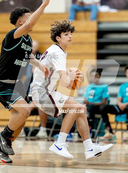 Thumbnail 1 in Sheldon vs Whitney (Turkey Toss-Up Championship) photogallery.