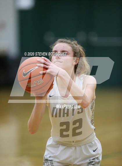 Thumbnail 2 in Regis Jesuit vs. Miramonte (MLK Showcase) photogallery.