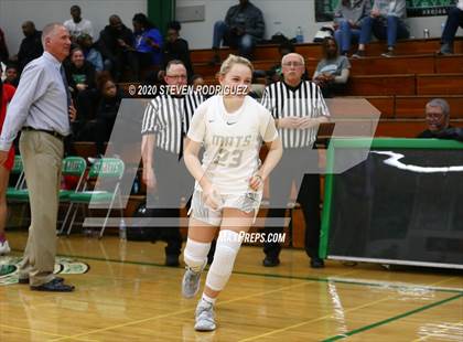 Thumbnail 2 in Regis Jesuit vs. Miramonte (MLK Showcase) photogallery.