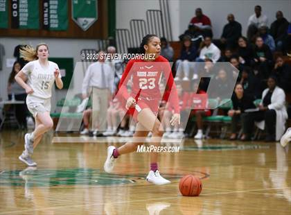 Thumbnail 2 in Regis Jesuit vs. Miramonte (MLK Showcase) photogallery.