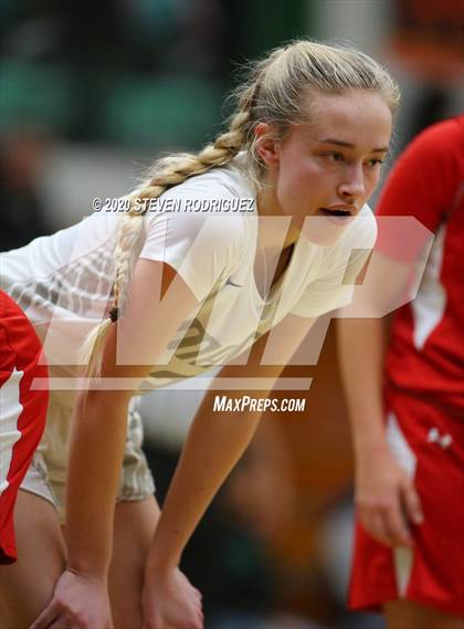 Thumbnail 3 in Regis Jesuit vs. Miramonte (MLK Showcase) photogallery.