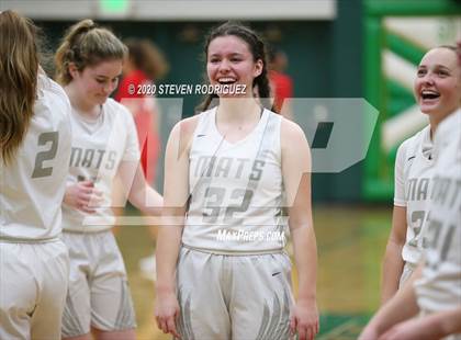 Thumbnail 2 in Regis Jesuit vs. Miramonte (MLK Showcase) photogallery.